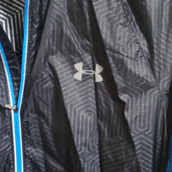 Under Armour Jacket - Picture 2 of 5